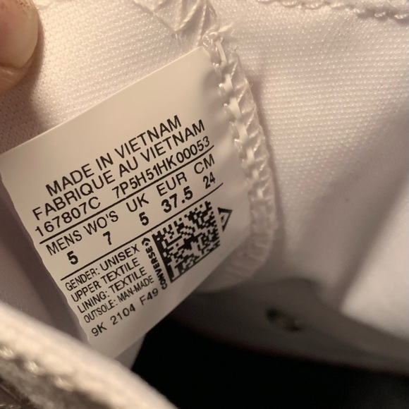 NWT Converse High Top Sneakers - Picture 9 of 9